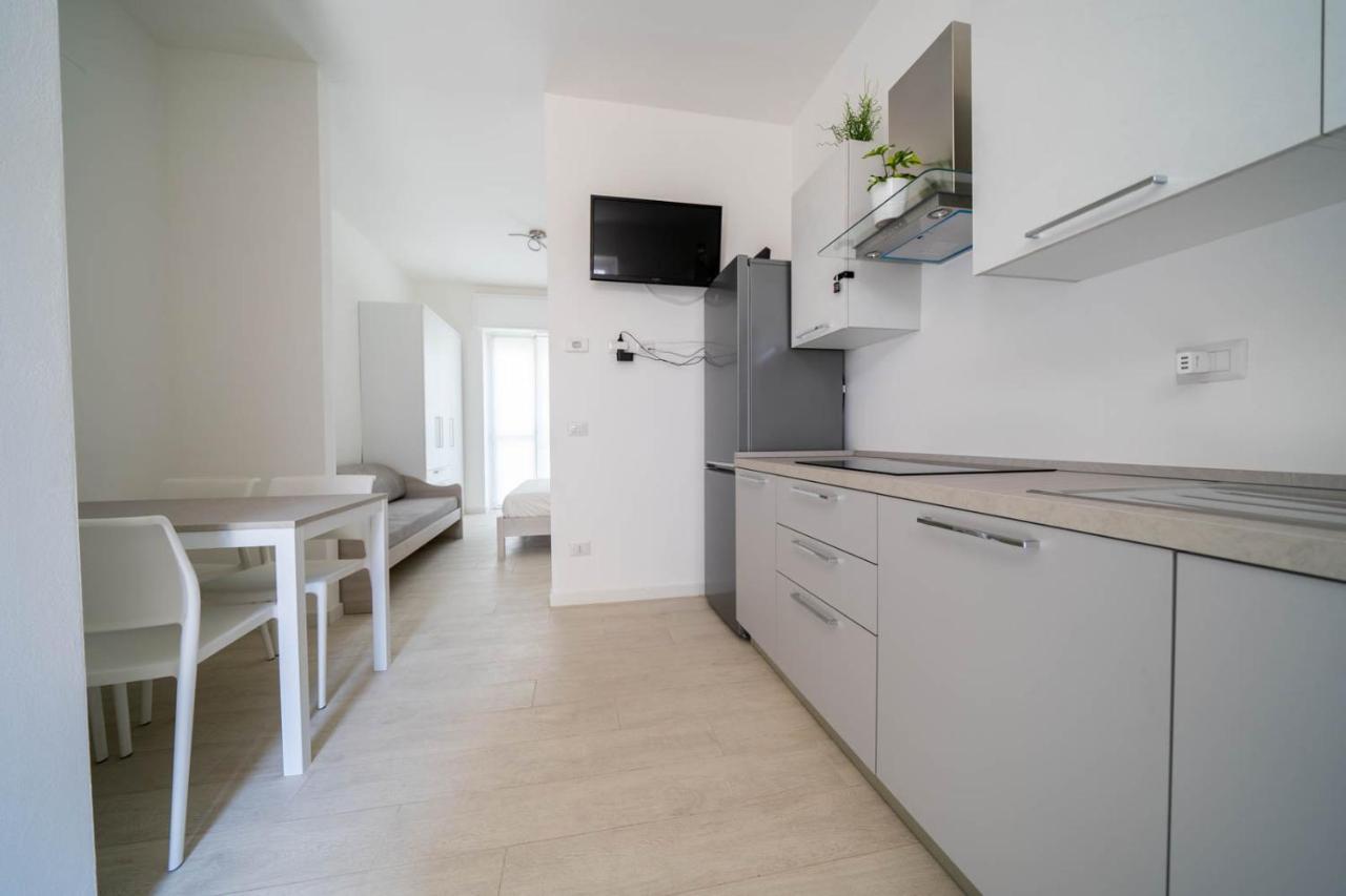 Beat House&Apartments Agrate Brianza Bagian luar foto