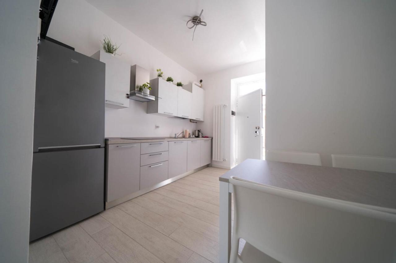 Beat House&Apartments Agrate Brianza Bagian luar foto